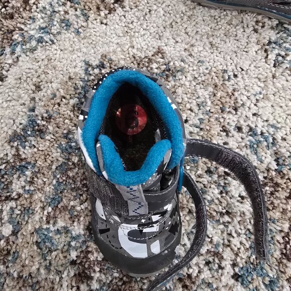 3M Thinsulate Water Resistant Boots Toddler Size 6 - Picture 4 of 7